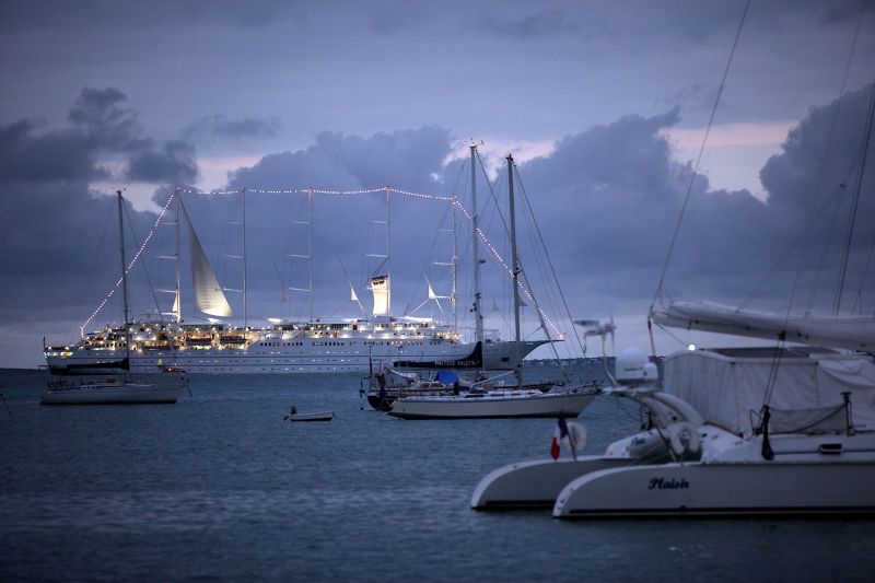 Baie de Marigot: mouillage stratégique pour les plaisanciers