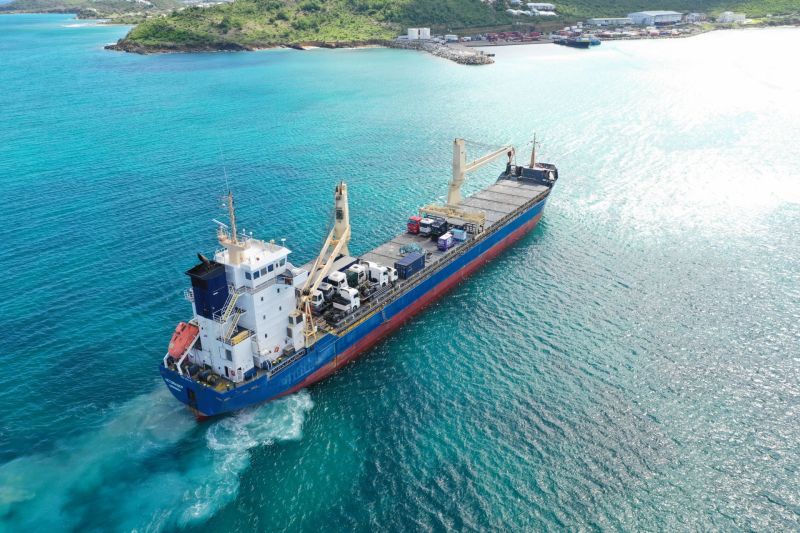 Online clearing for commercial vessels